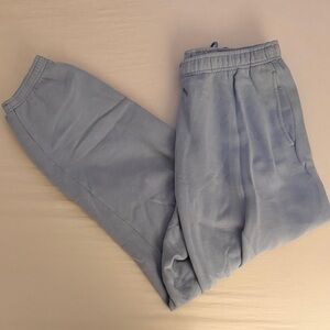 Aritzia TNA Joggers